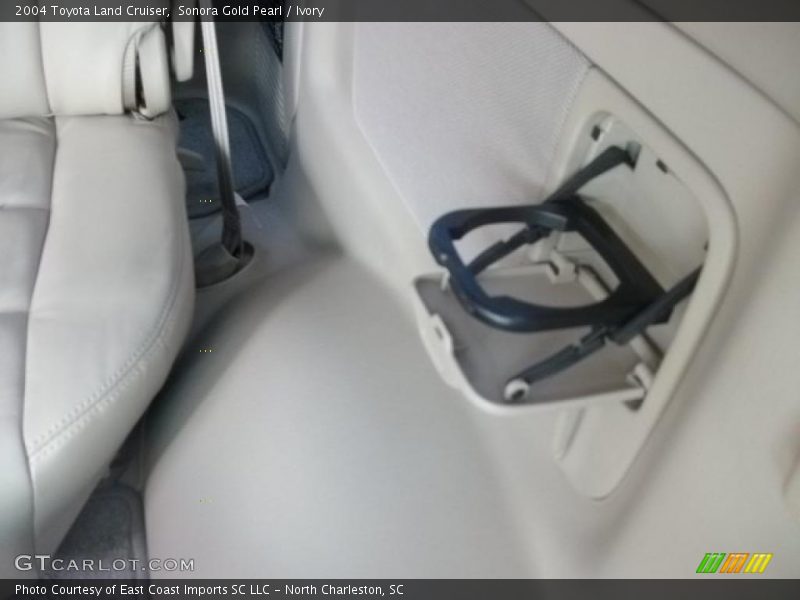 Sonora Gold Pearl / Ivory 2004 Toyota Land Cruiser
