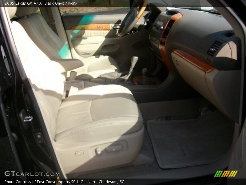 Black Onyx / Ivory 2005 Lexus GX 470
