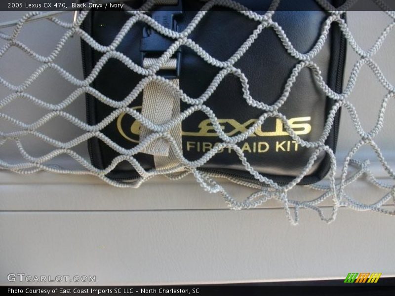 Black Onyx / Ivory 2005 Lexus GX 470