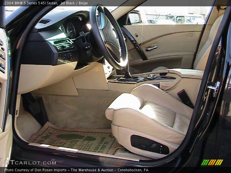 Jet Black / Beige 2004 BMW 5 Series 545i Sedan