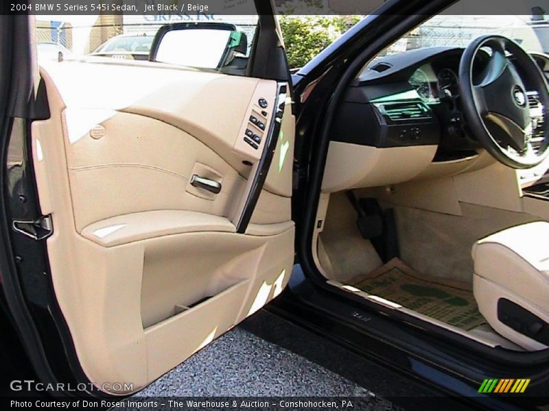 Jet Black / Beige 2004 BMW 5 Series 545i Sedan
