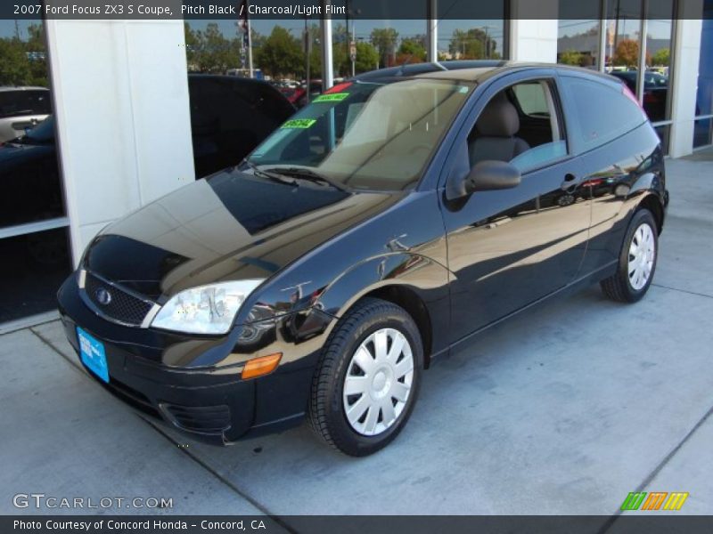 Pitch Black / Charcoal/Light Flint 2007 Ford Focus ZX3 S Coupe