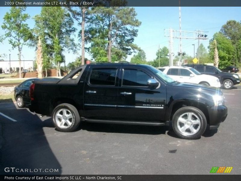 Black / Ebony 2009 Chevrolet Avalanche LTZ 4x4