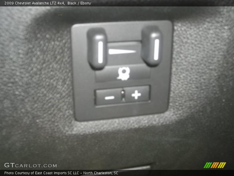 Black / Ebony 2009 Chevrolet Avalanche LTZ 4x4