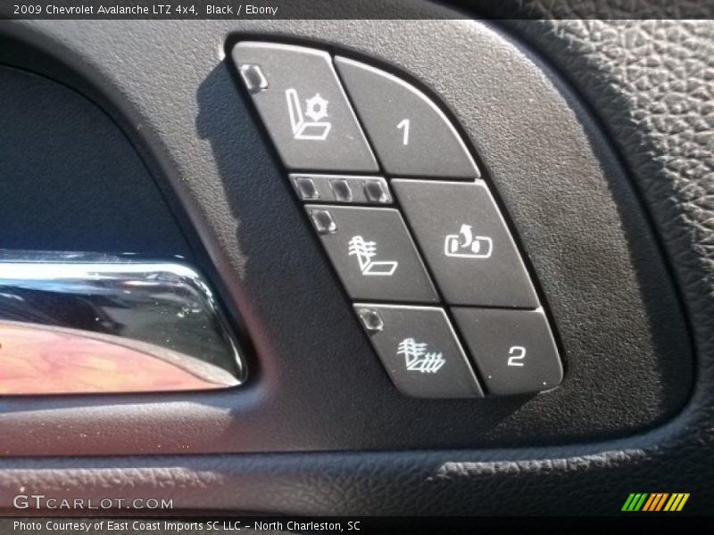 Black / Ebony 2009 Chevrolet Avalanche LTZ 4x4