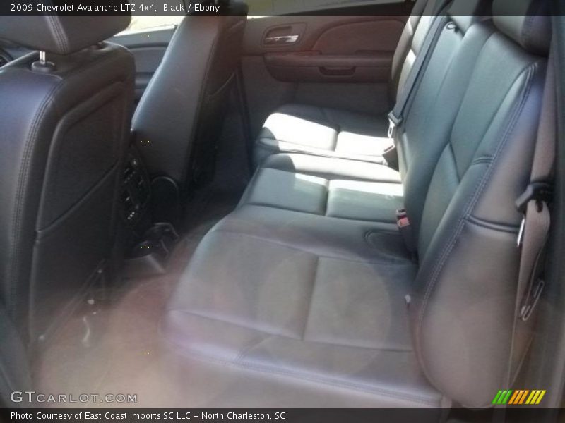 Black / Ebony 2009 Chevrolet Avalanche LTZ 4x4
