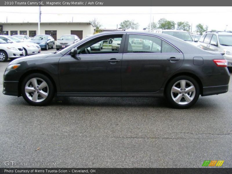 Magnetic Gray Metallic / Ash Gray 2010 Toyota Camry SE