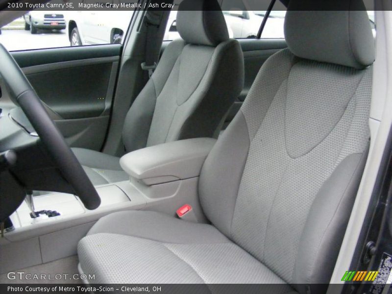 Magnetic Gray Metallic / Ash Gray 2010 Toyota Camry SE