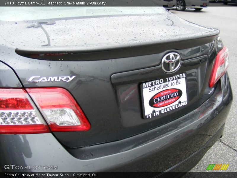 Magnetic Gray Metallic / Ash Gray 2010 Toyota Camry SE