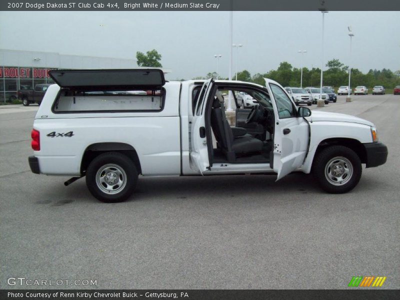 Bright White / Medium Slate Gray 2007 Dodge Dakota ST Club Cab 4x4