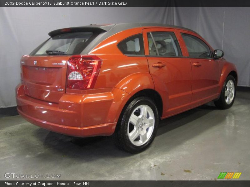 Sunburst Orange Pearl / Dark Slate Gray 2009 Dodge Caliber SXT