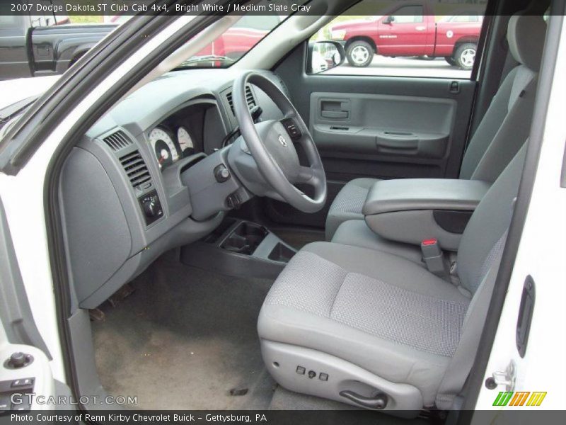 Bright White / Medium Slate Gray 2007 Dodge Dakota ST Club Cab 4x4
