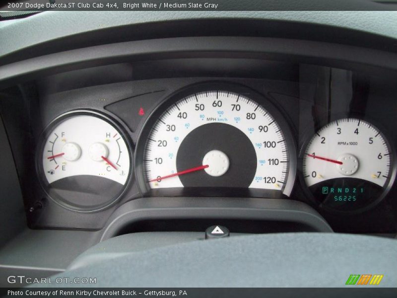 Bright White / Medium Slate Gray 2007 Dodge Dakota ST Club Cab 4x4