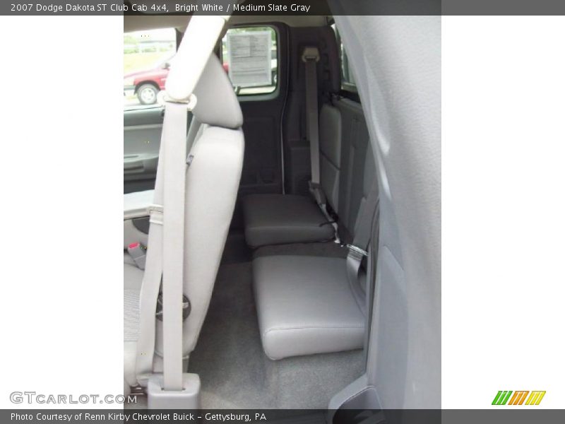 Bright White / Medium Slate Gray 2007 Dodge Dakota ST Club Cab 4x4
