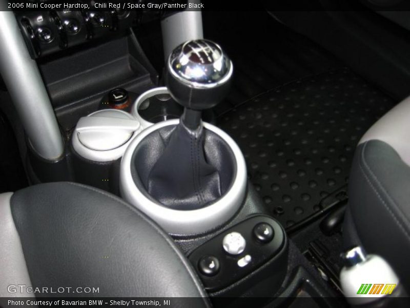 Chili Red / Space Gray/Panther Black 2006 Mini Cooper Hardtop