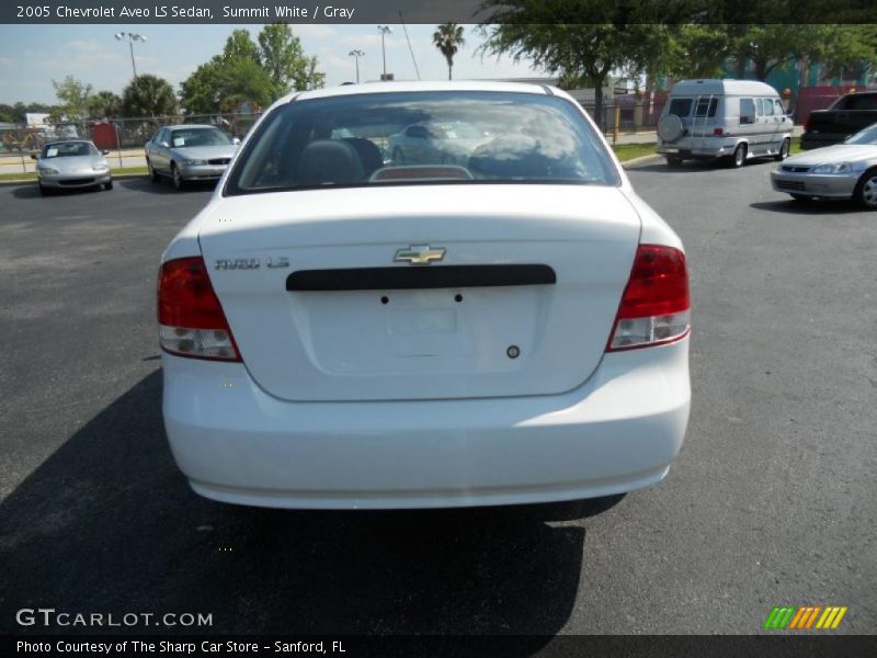 Summit White / Gray 2005 Chevrolet Aveo LS Sedan