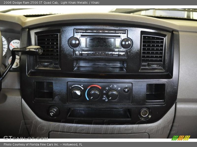 Light Khaki Metallic / Khaki 2006 Dodge Ram 2500 ST Quad Cab