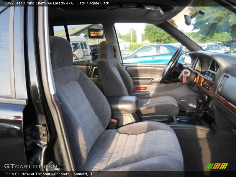Black / Agate Black 1997 Jeep Grand Cherokee Laredo 4x4