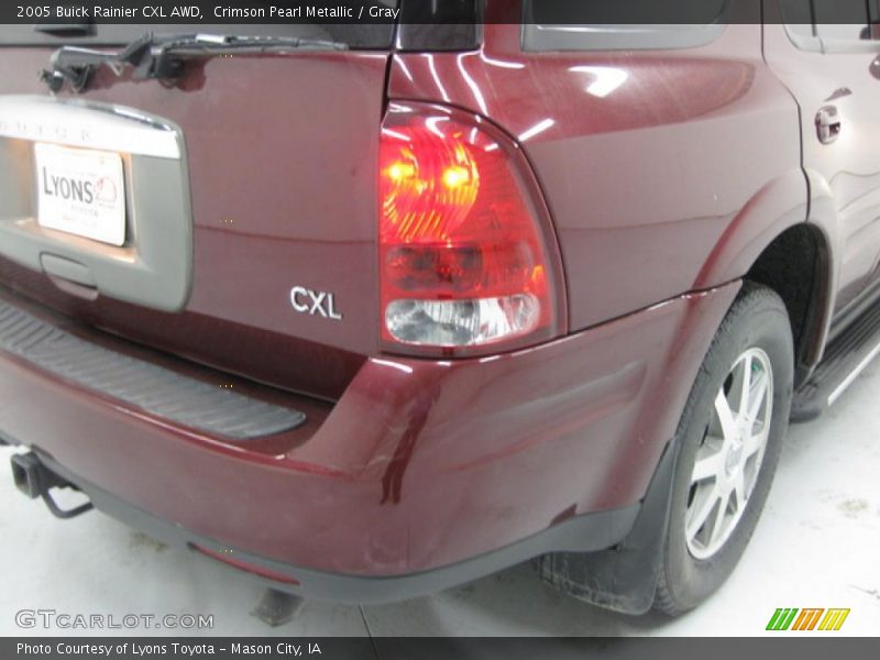 Crimson Pearl Metallic / Gray 2005 Buick Rainier CXL AWD