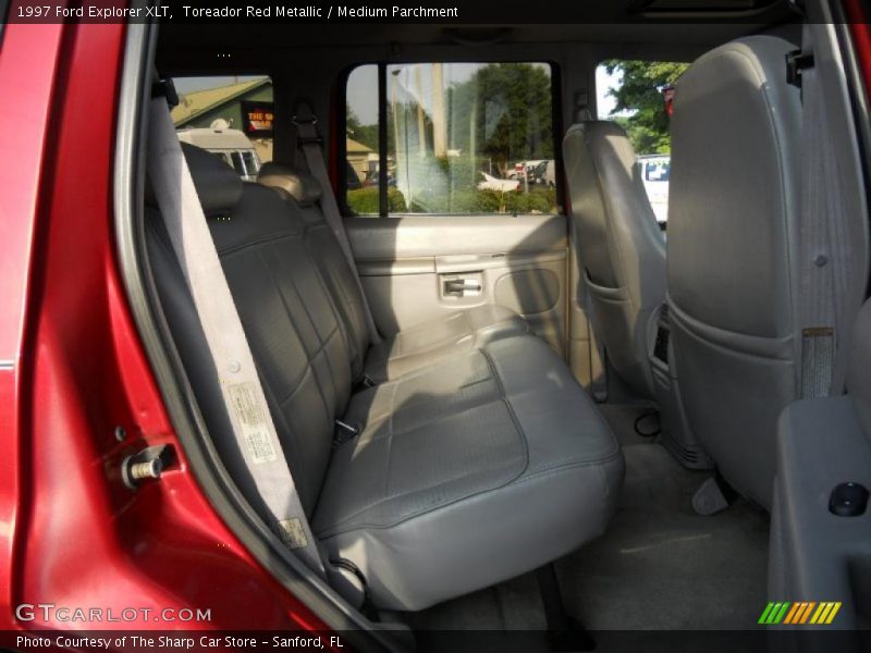 Toreador Red Metallic / Medium Parchment 1997 Ford Explorer XLT