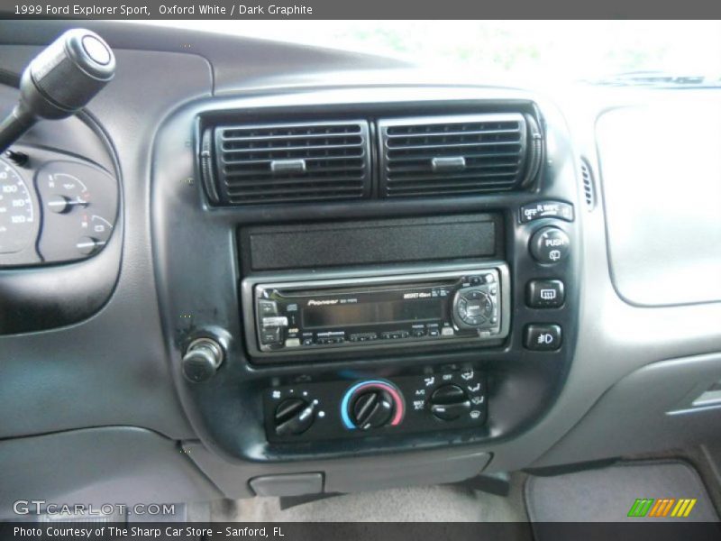 Oxford White / Dark Graphite 1999 Ford Explorer Sport