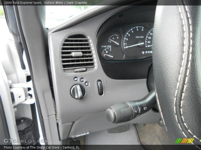 Oxford White / Dark Graphite 1999 Ford Explorer Sport
