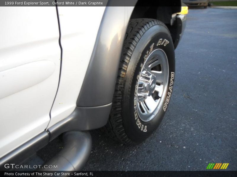 Oxford White / Dark Graphite 1999 Ford Explorer Sport