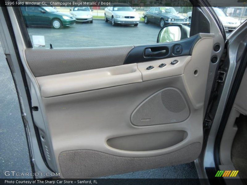 Champagne Beige Metallic / Beige 1996 Ford Windstar GL