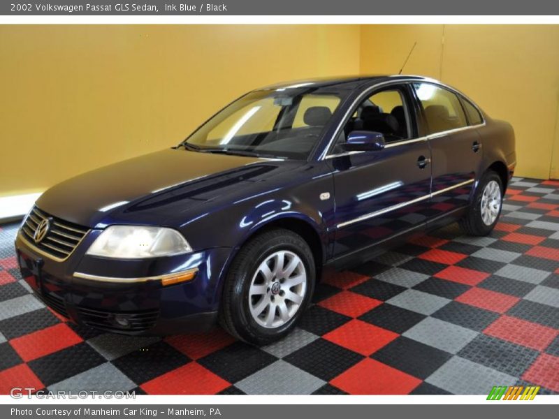 Ink Blue / Black 2002 Volkswagen Passat GLS Sedan