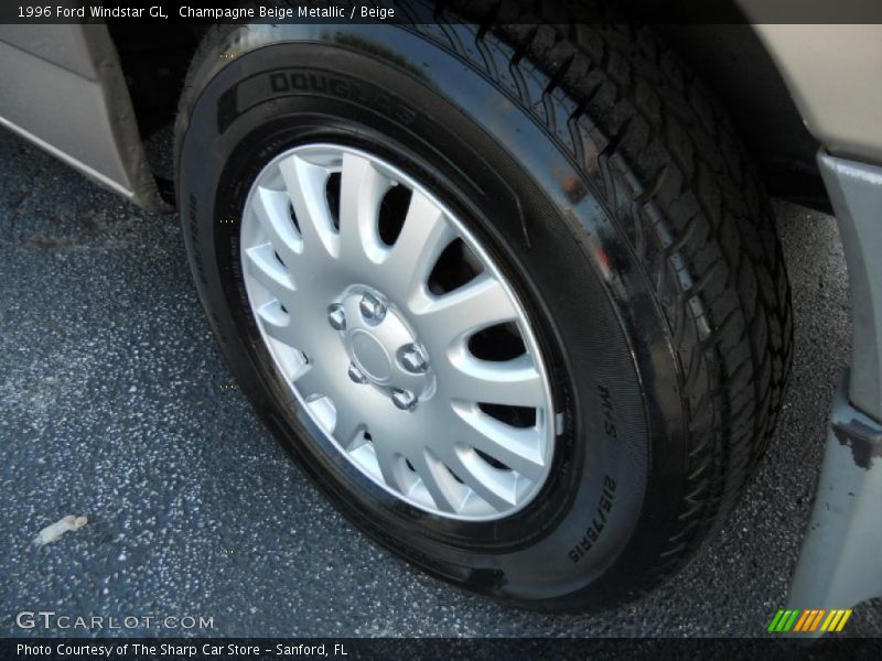 Champagne Beige Metallic / Beige 1996 Ford Windstar GL