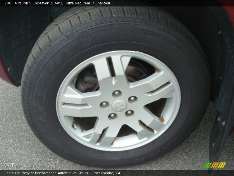 Ultra Red Pearl / Charcoal 2005 Mitsubishi Endeavor LS AWD