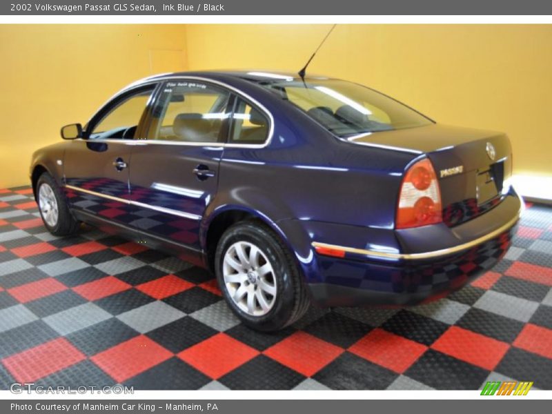 Ink Blue / Black 2002 Volkswagen Passat GLS Sedan