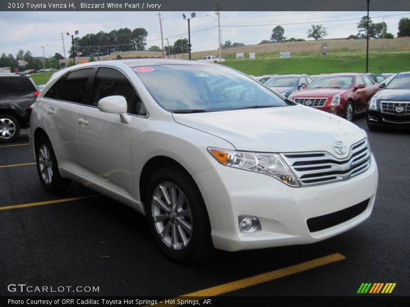 Blizzard White Pearl / Ivory 2010 Toyota Venza I4