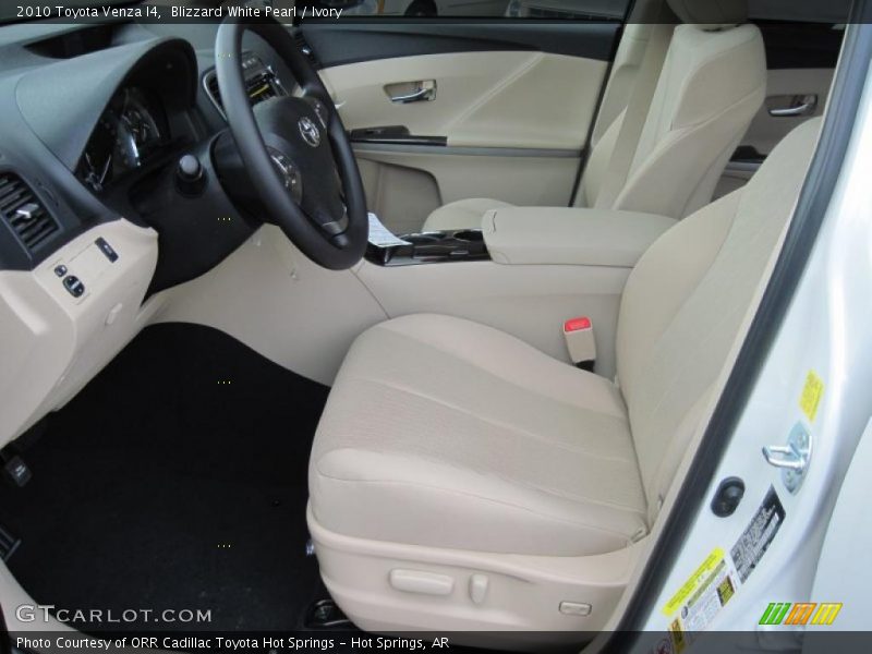Blizzard White Pearl / Ivory 2010 Toyota Venza I4