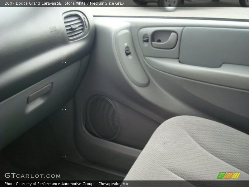 Stone White / Medium Slate Gray 2007 Dodge Grand Caravan SE
