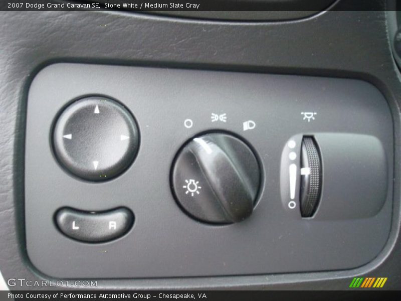 Stone White / Medium Slate Gray 2007 Dodge Grand Caravan SE