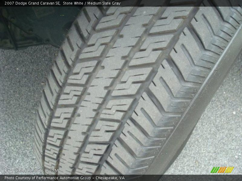 Stone White / Medium Slate Gray 2007 Dodge Grand Caravan SE
