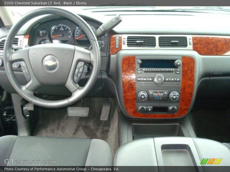 Black / Ebony 2009 Chevrolet Suburban LT 4x4