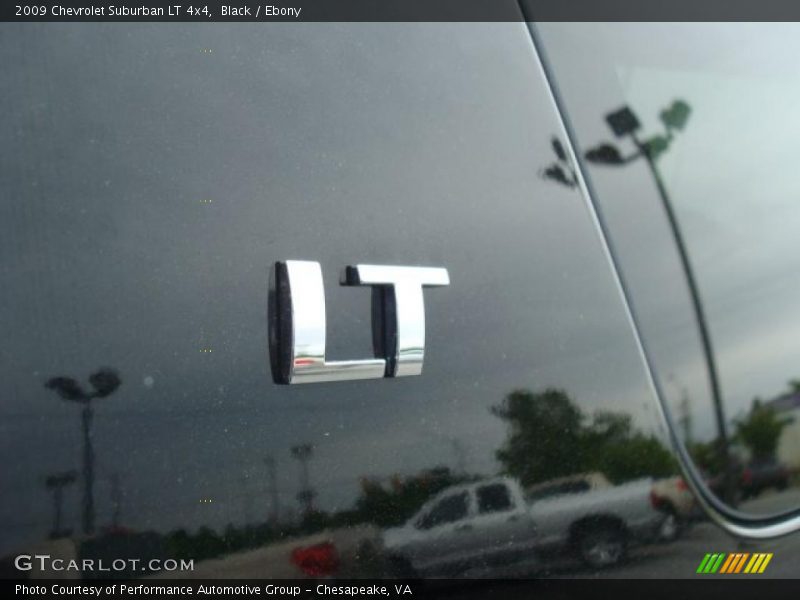 Black / Ebony 2009 Chevrolet Suburban LT 4x4