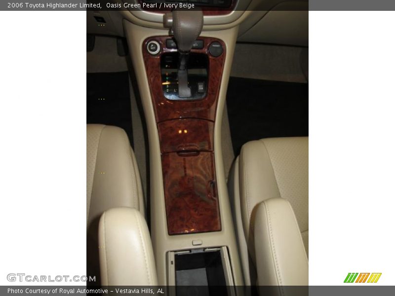 Oasis Green Pearl / Ivory Beige 2006 Toyota Highlander Limited