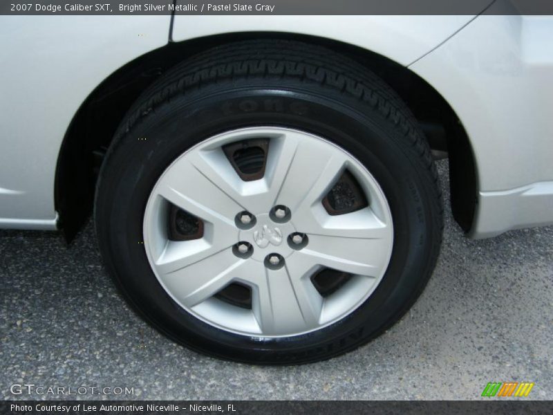 Bright Silver Metallic / Pastel Slate Gray 2007 Dodge Caliber SXT
