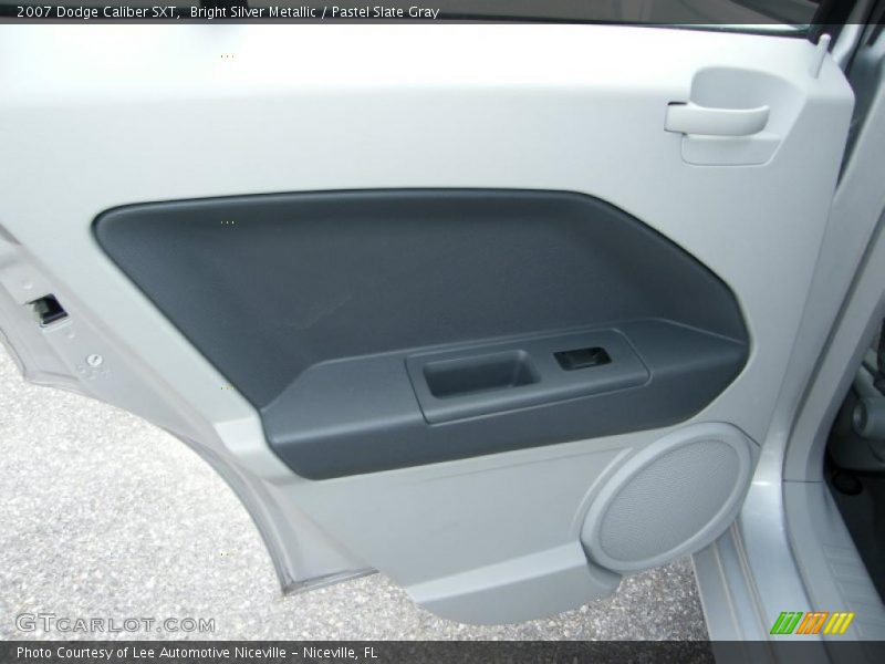 Bright Silver Metallic / Pastel Slate Gray 2007 Dodge Caliber SXT