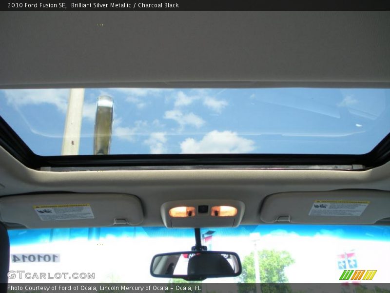 Brilliant Silver Metallic / Charcoal Black 2010 Ford Fusion SE