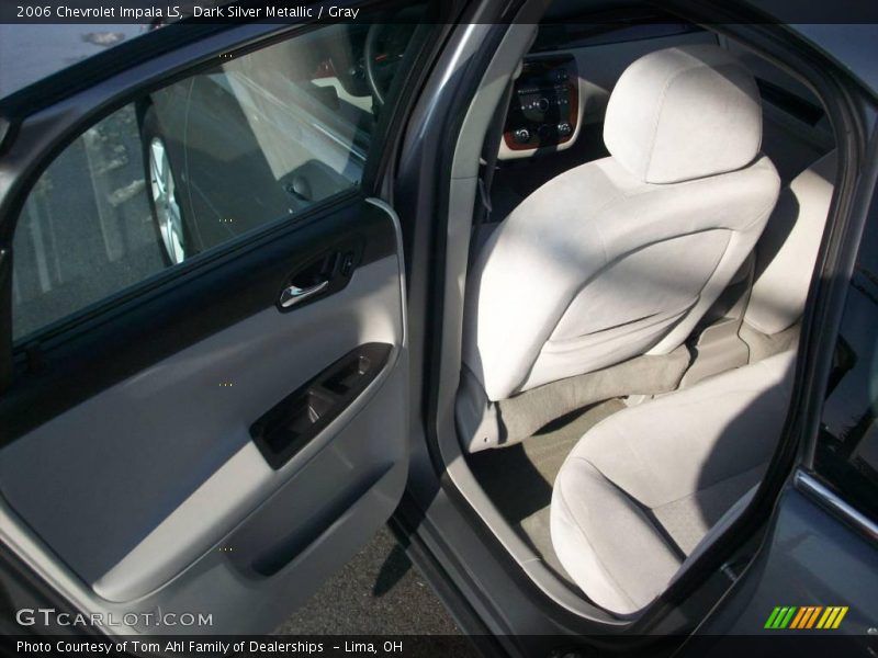Dark Silver Metallic / Gray 2006 Chevrolet Impala LS