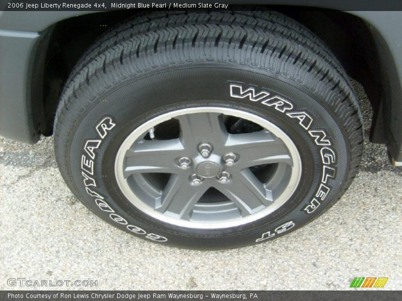 Midnight Blue Pearl / Medium Slate Gray 2006 Jeep Liberty Renegade 4x4