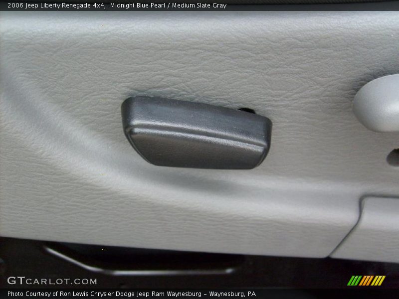 Midnight Blue Pearl / Medium Slate Gray 2006 Jeep Liberty Renegade 4x4