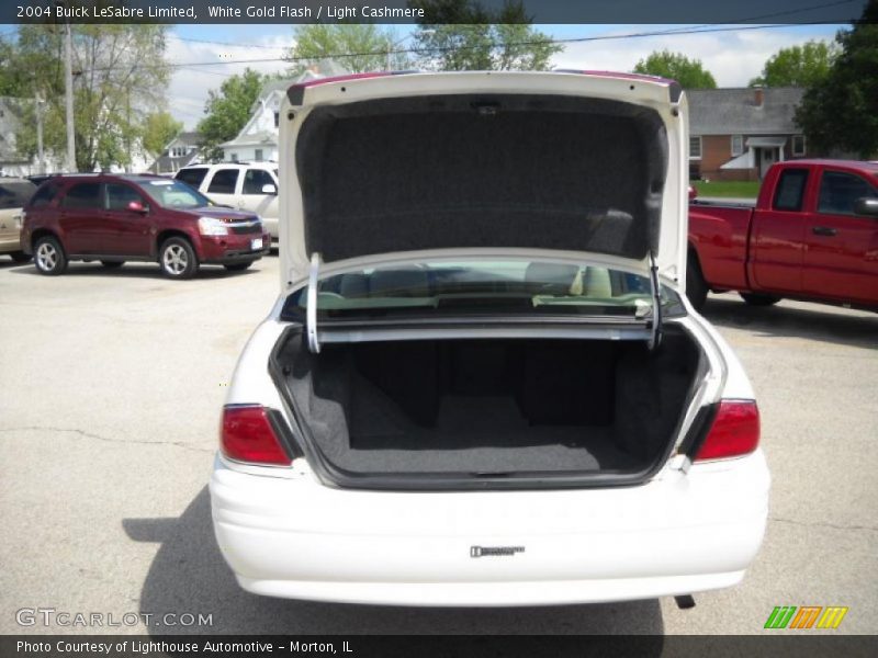 White Gold Flash / Light Cashmere 2004 Buick LeSabre Limited