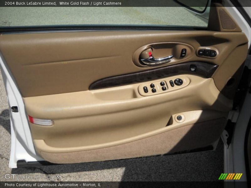 White Gold Flash / Light Cashmere 2004 Buick LeSabre Limited