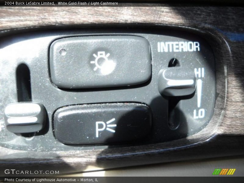 White Gold Flash / Light Cashmere 2004 Buick LeSabre Limited