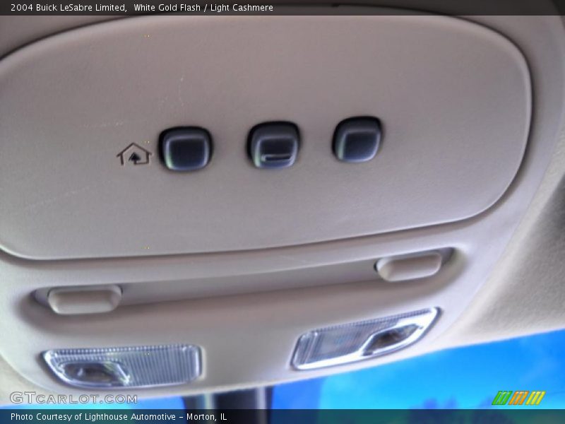 White Gold Flash / Light Cashmere 2004 Buick LeSabre Limited